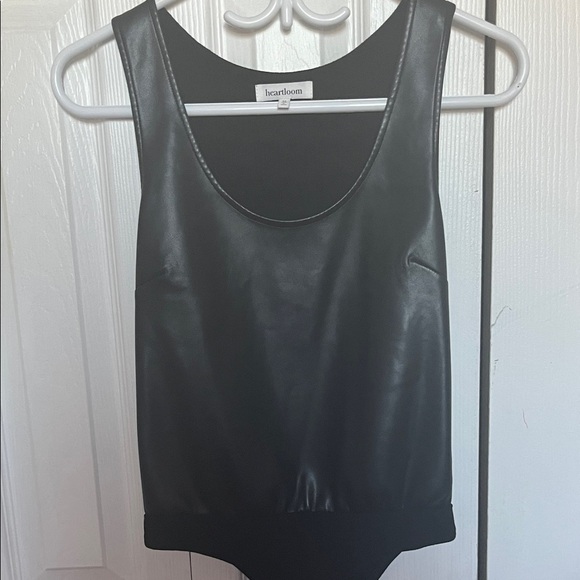 Heartloom Black Bodysuit - Picture 2 of 3